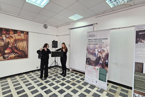 Tina Božič, violina, in Jana Ilić, flavta