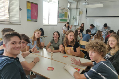IMG-8df369ea7835a0d2a0b4f3bce59c5d5c-V