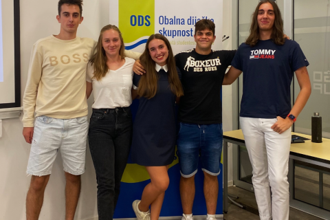 Obalna dijaska skupnost