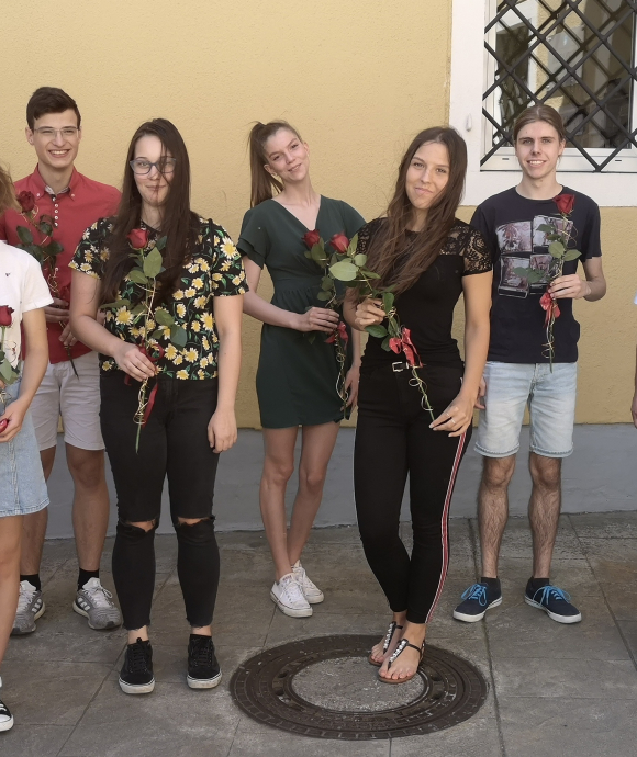 Skupinska2