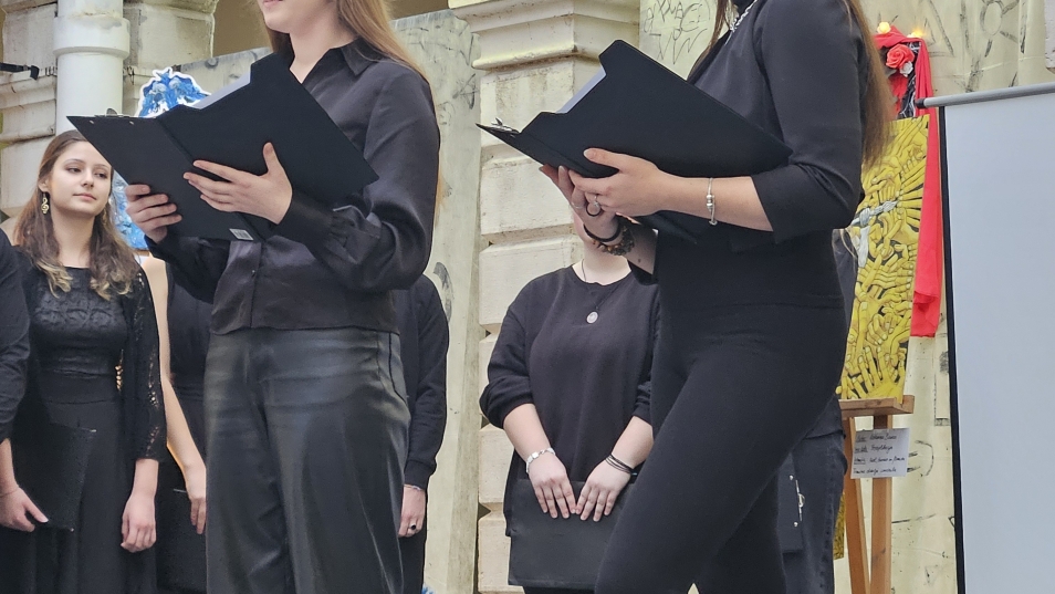 Slavnostna akademija dijakov umetniškega oddelka Gimnazije Koper