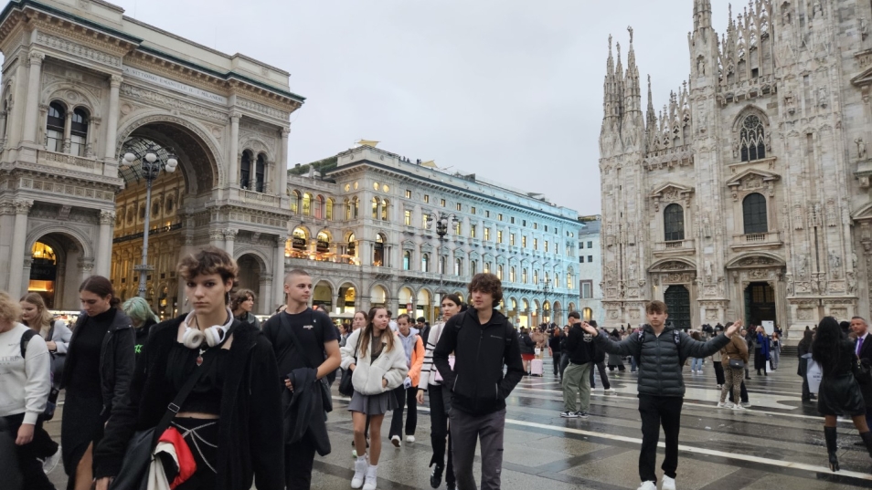 Milano likovniki 24-25 (26)
